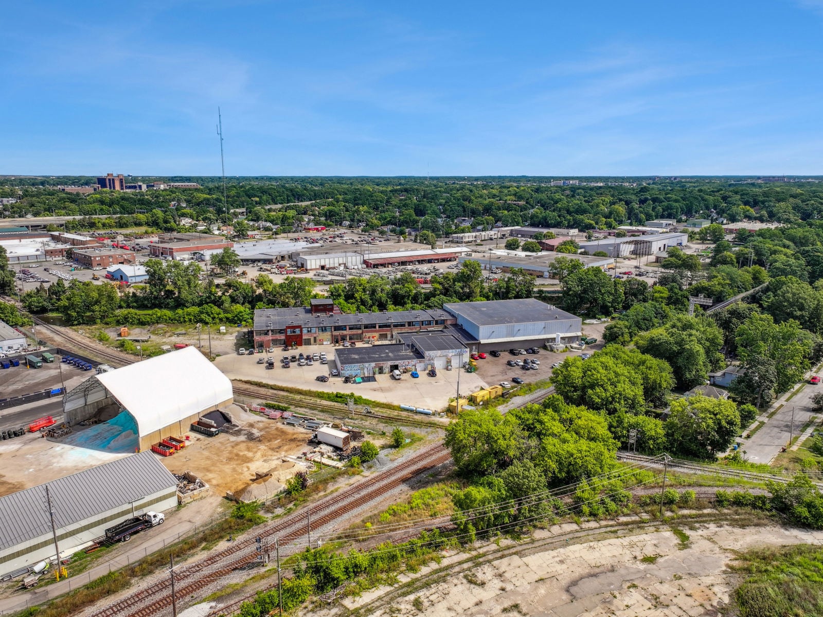 701 East South Street - Image 9