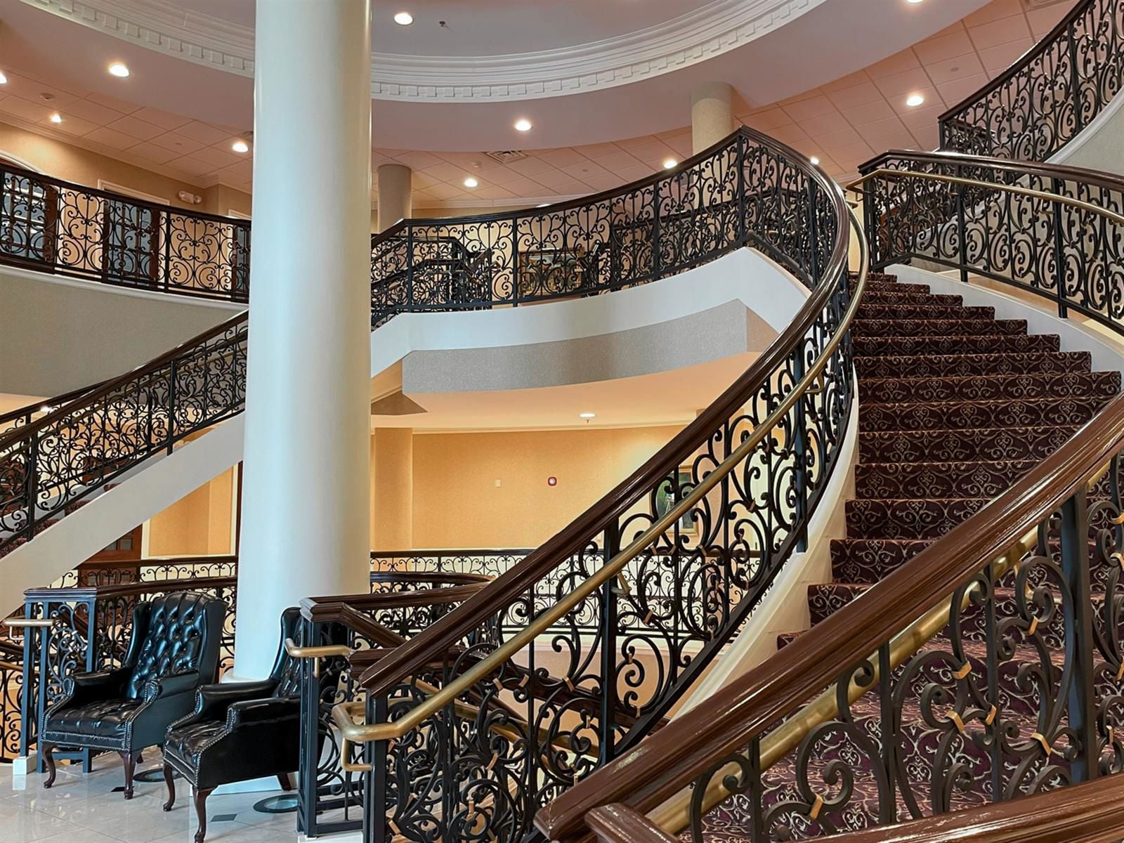 4225 N PW Rd - Lobby 2