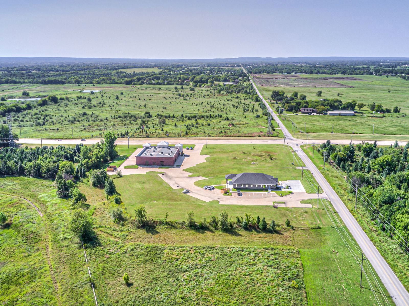 Hendrix Business Park 5085 East 151st Street South - Image 12