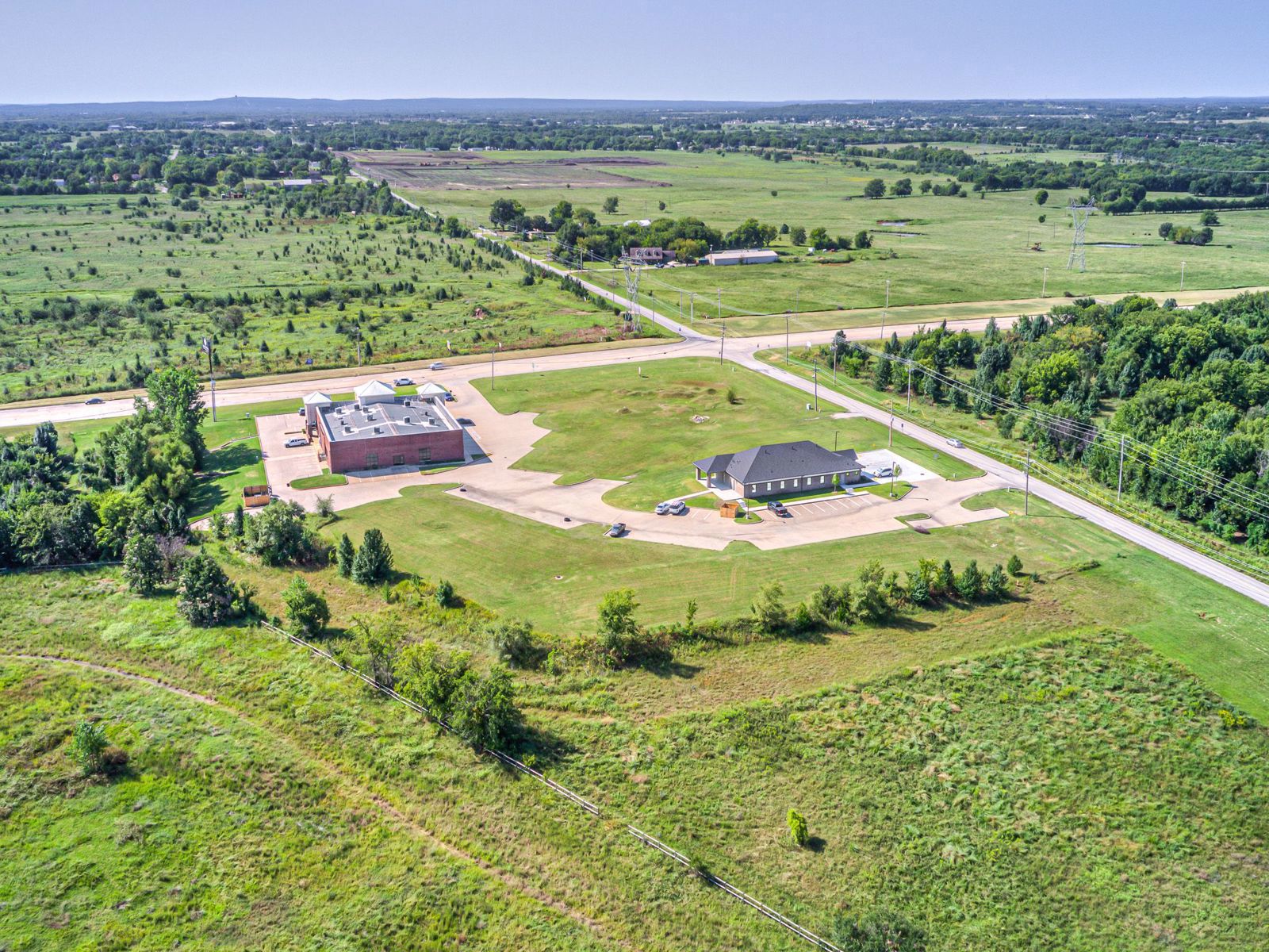 Hendrix Business Park 5085 East 151st Street South - Image 11