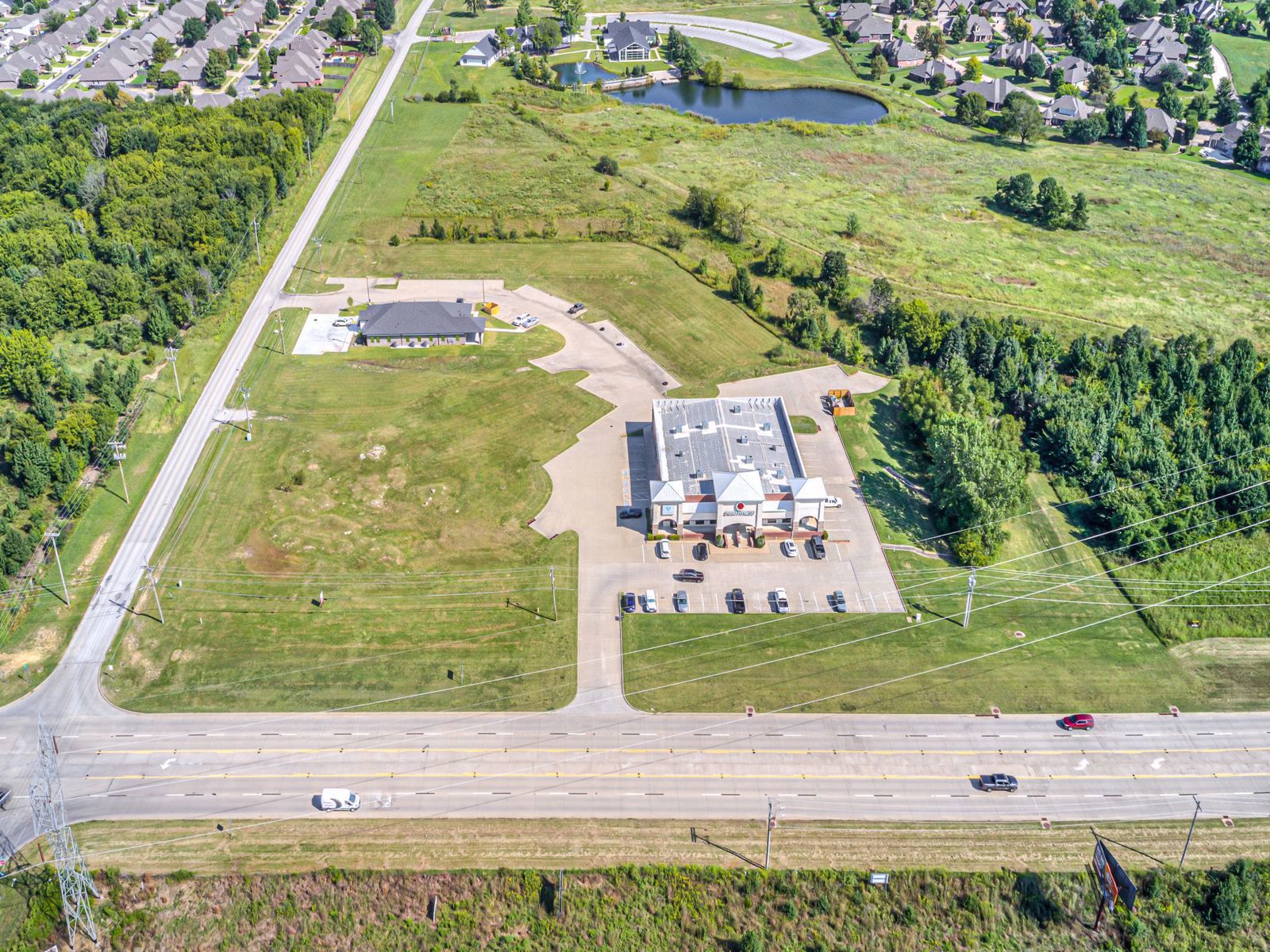 Hendrix Business Park 5085 East 151st Street South - Image 7