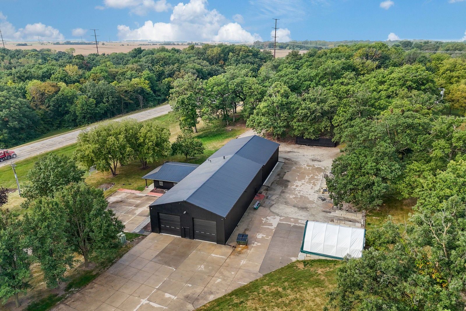 dji_fly_20250916_091934_0045_1758032980732_aeb