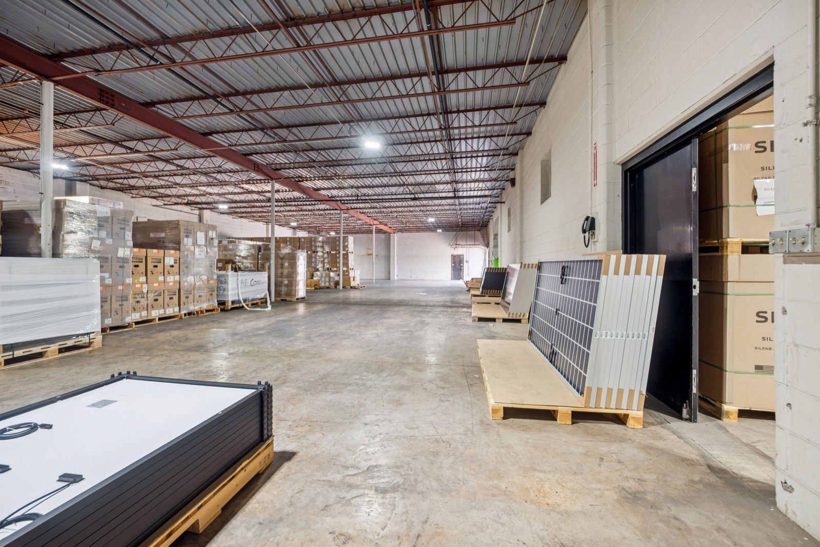 11-150_7201 Broadway Ext