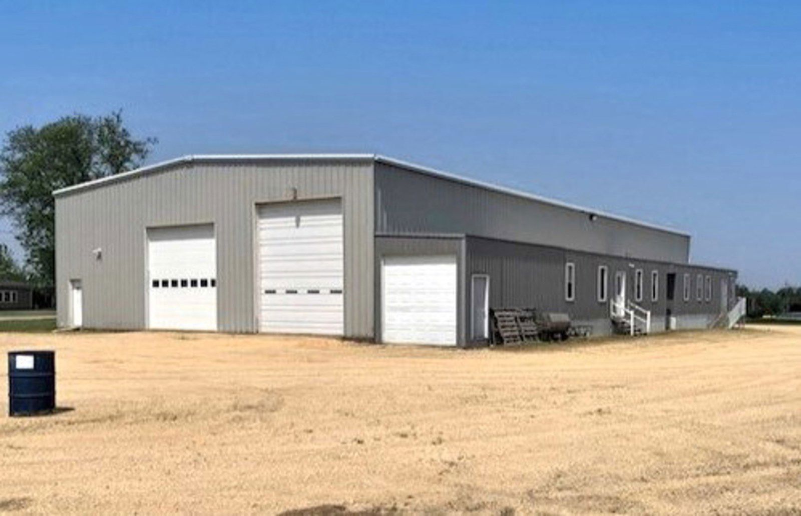 image building photo