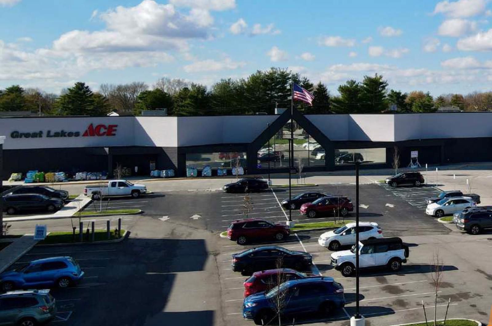 McKenzie Plaza Photo 2