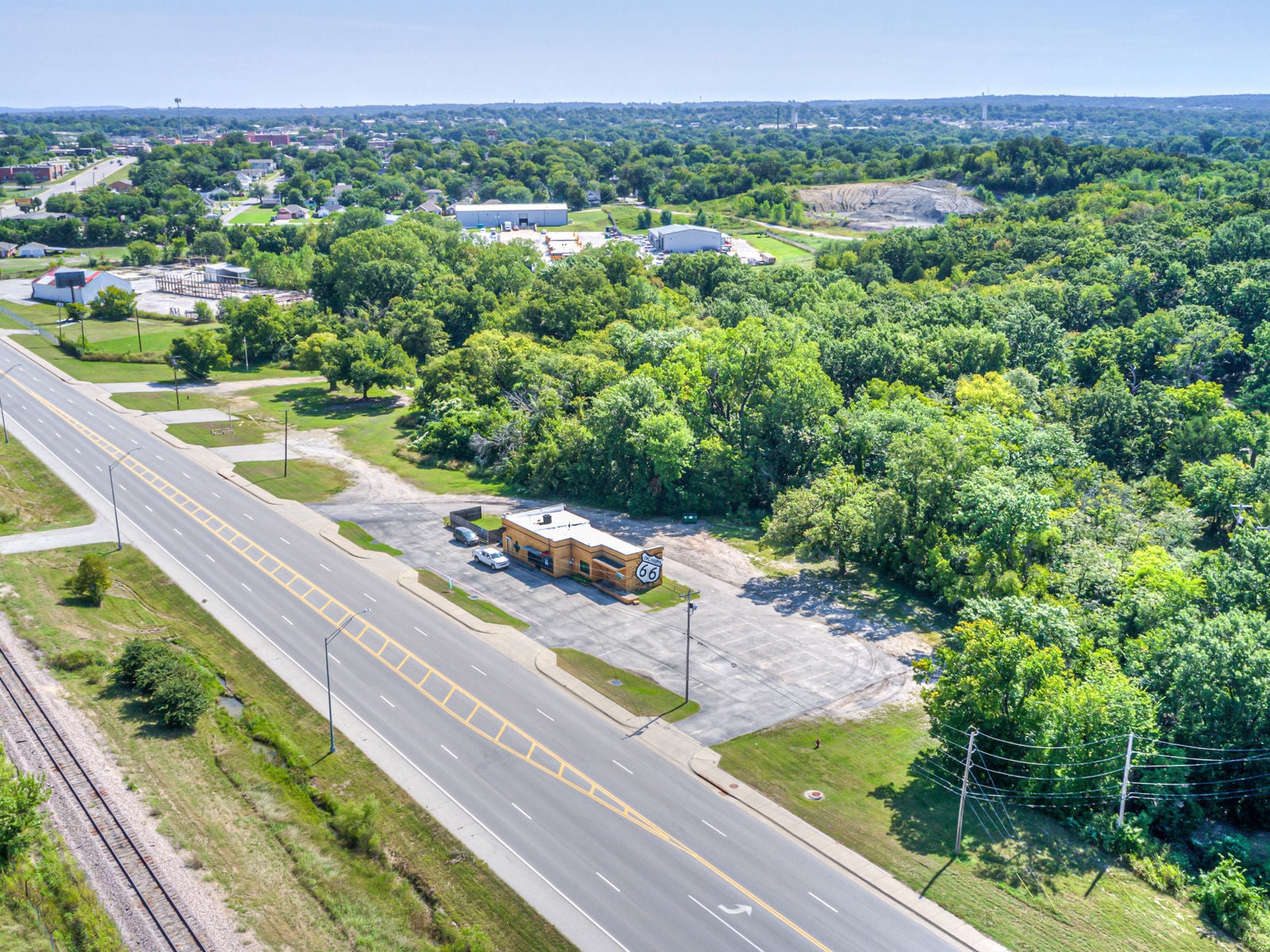 West Dewey Avenue - Image 3