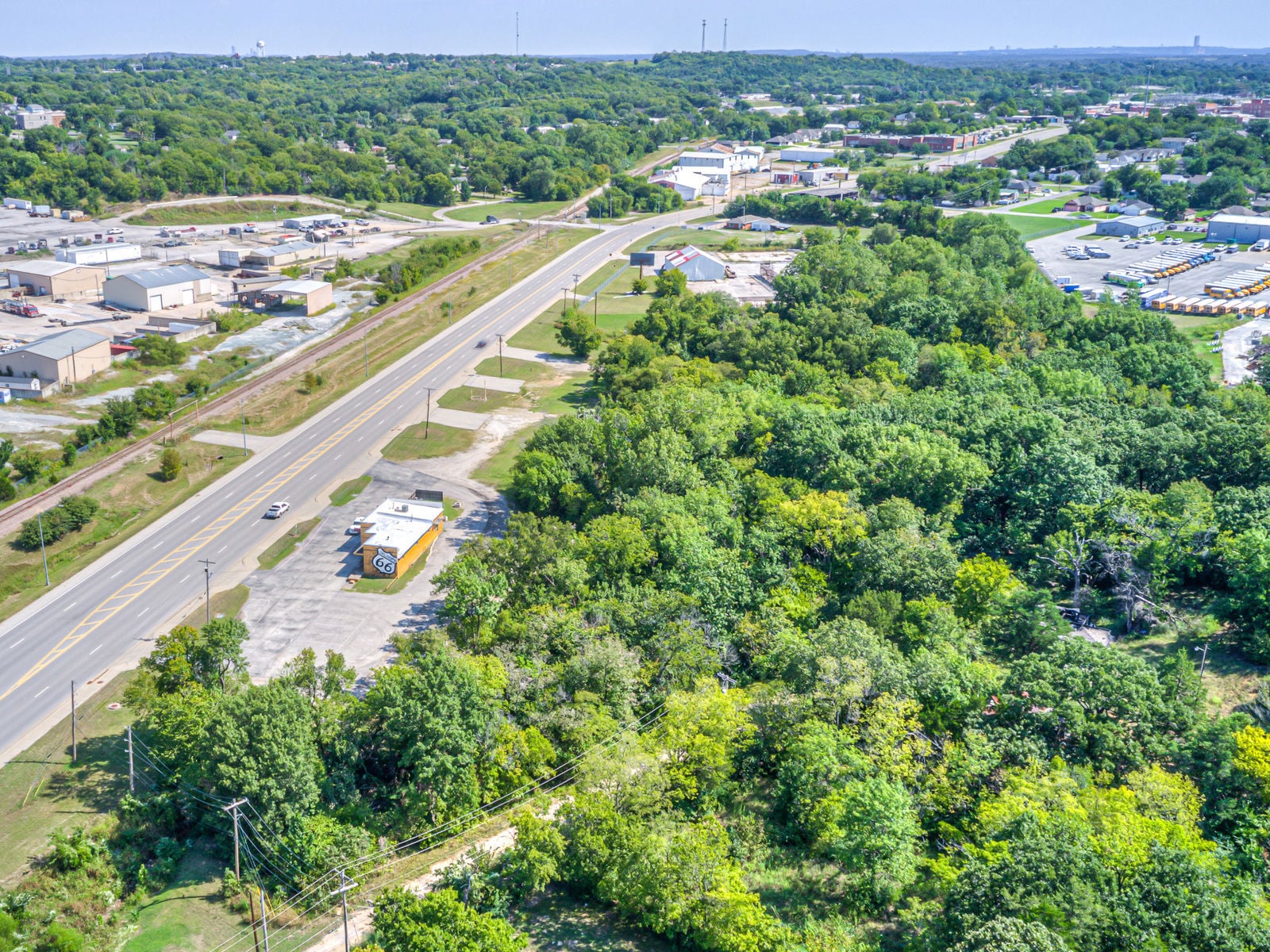 West Dewey Avenue - Image 7