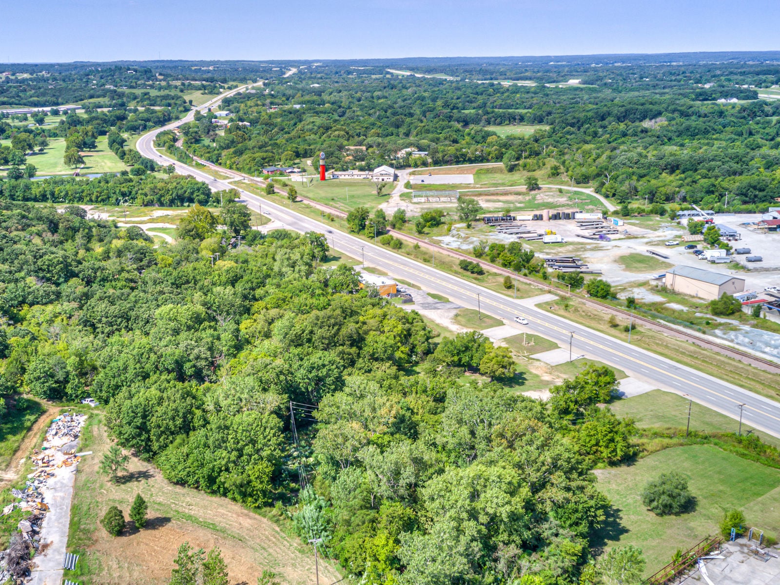 West Dewey Avenue - Image 12