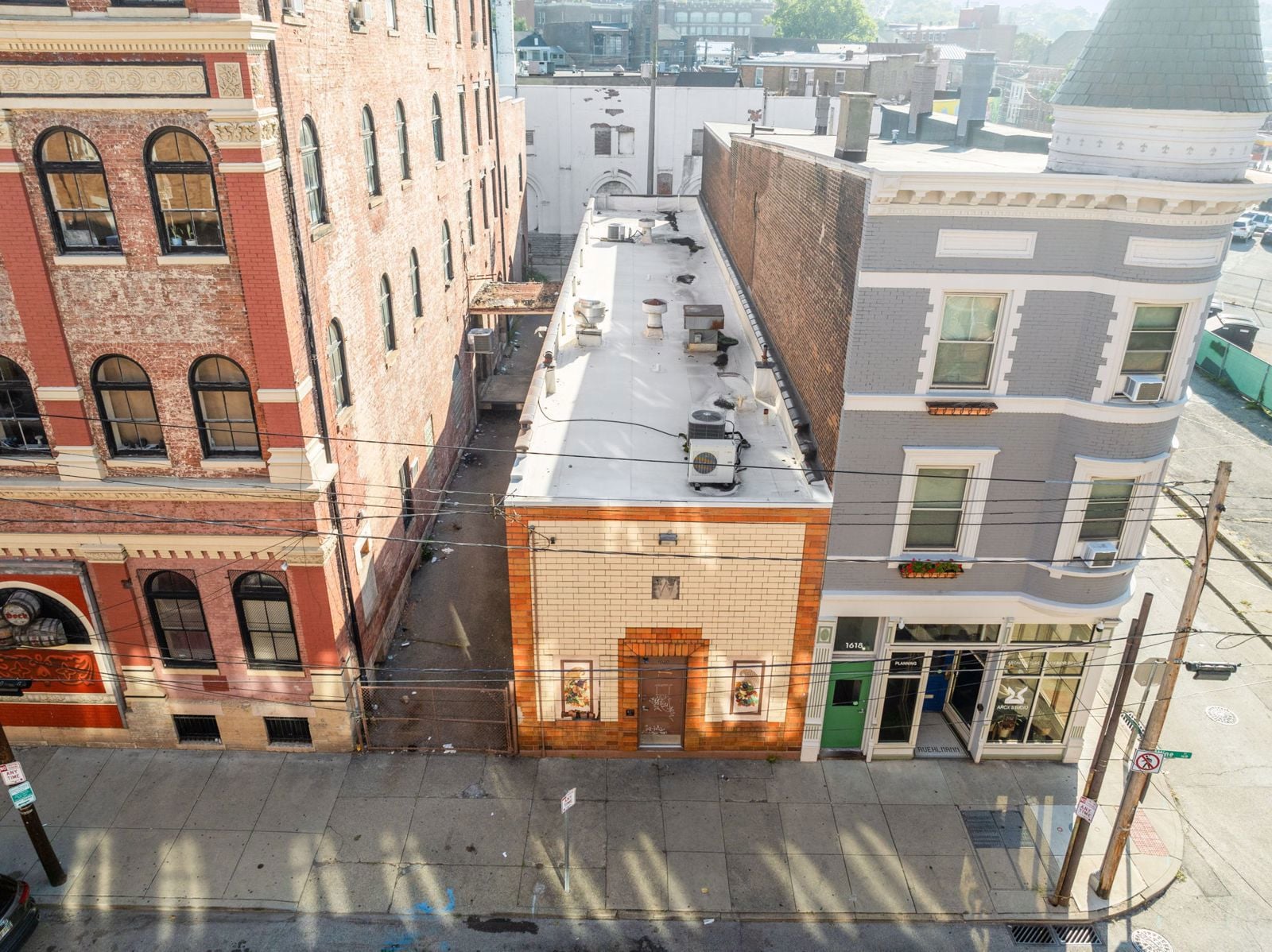 8-web-or-mls-1620 Vine St (8 of 34)