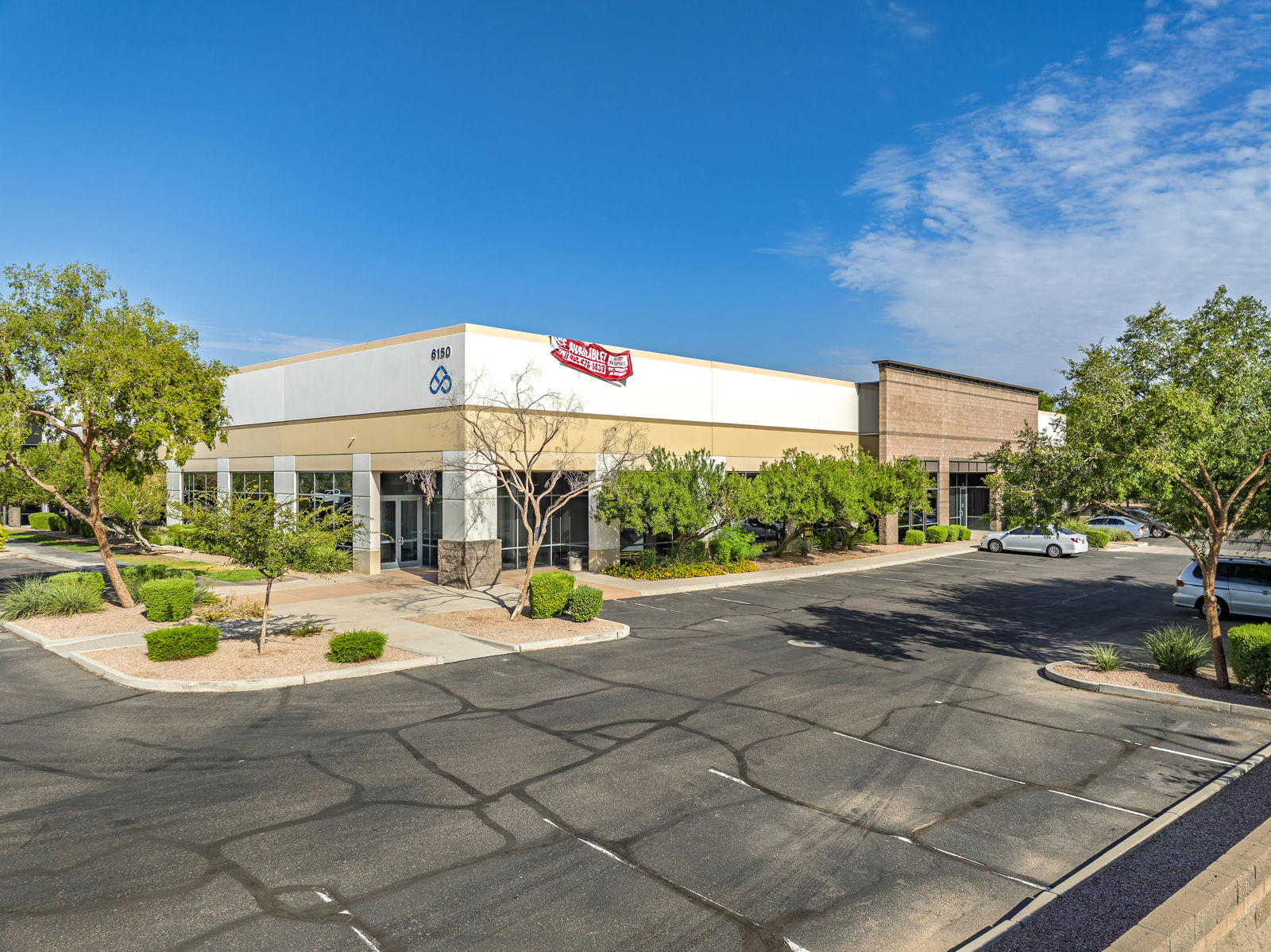 6150 W Chandler Blvd_32