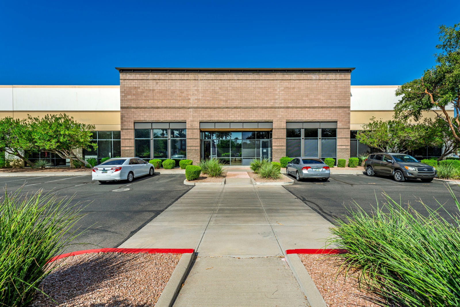 6150 W Chandler Blvd_46