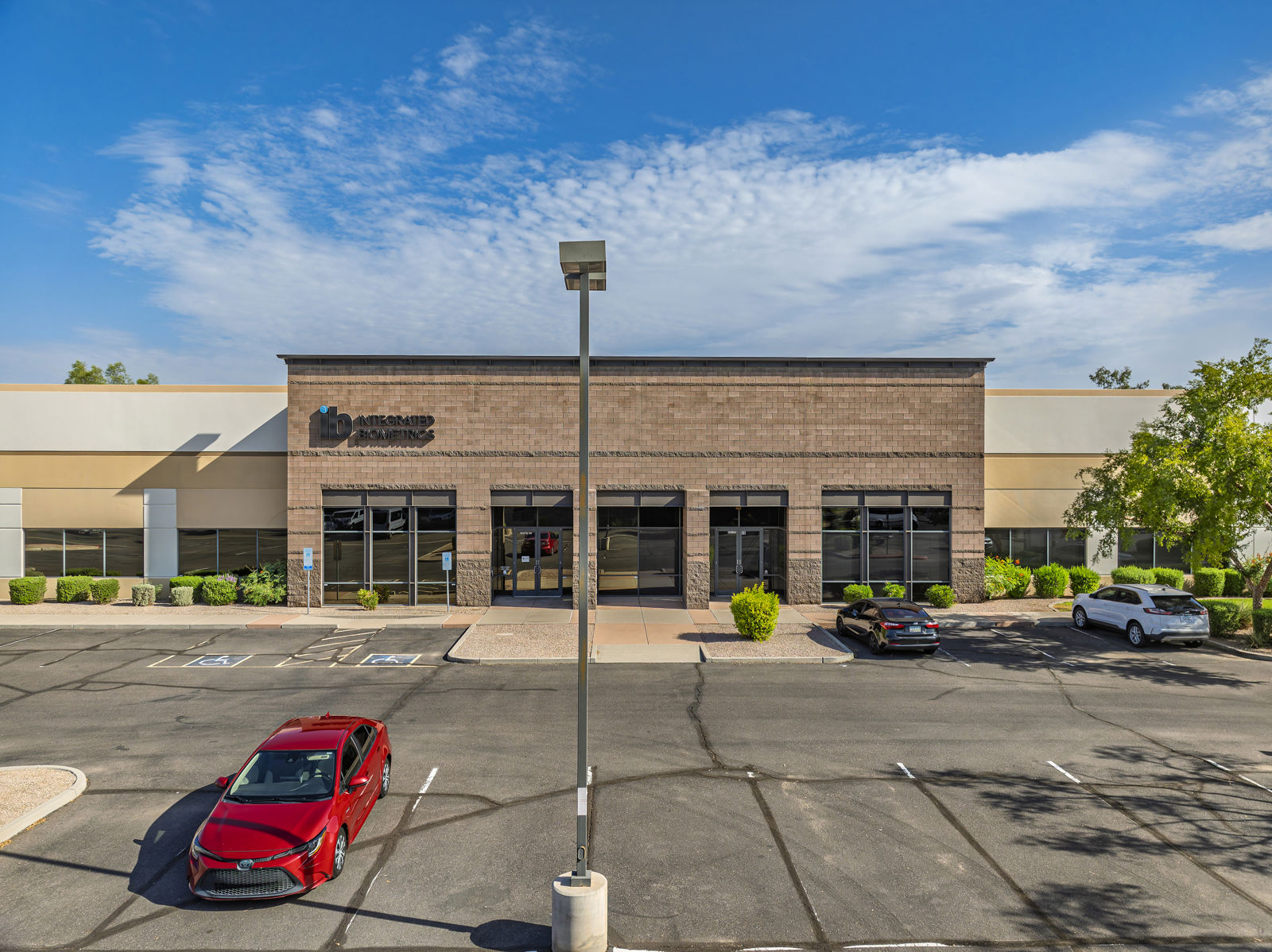 6150 W Chandler Blvd_35