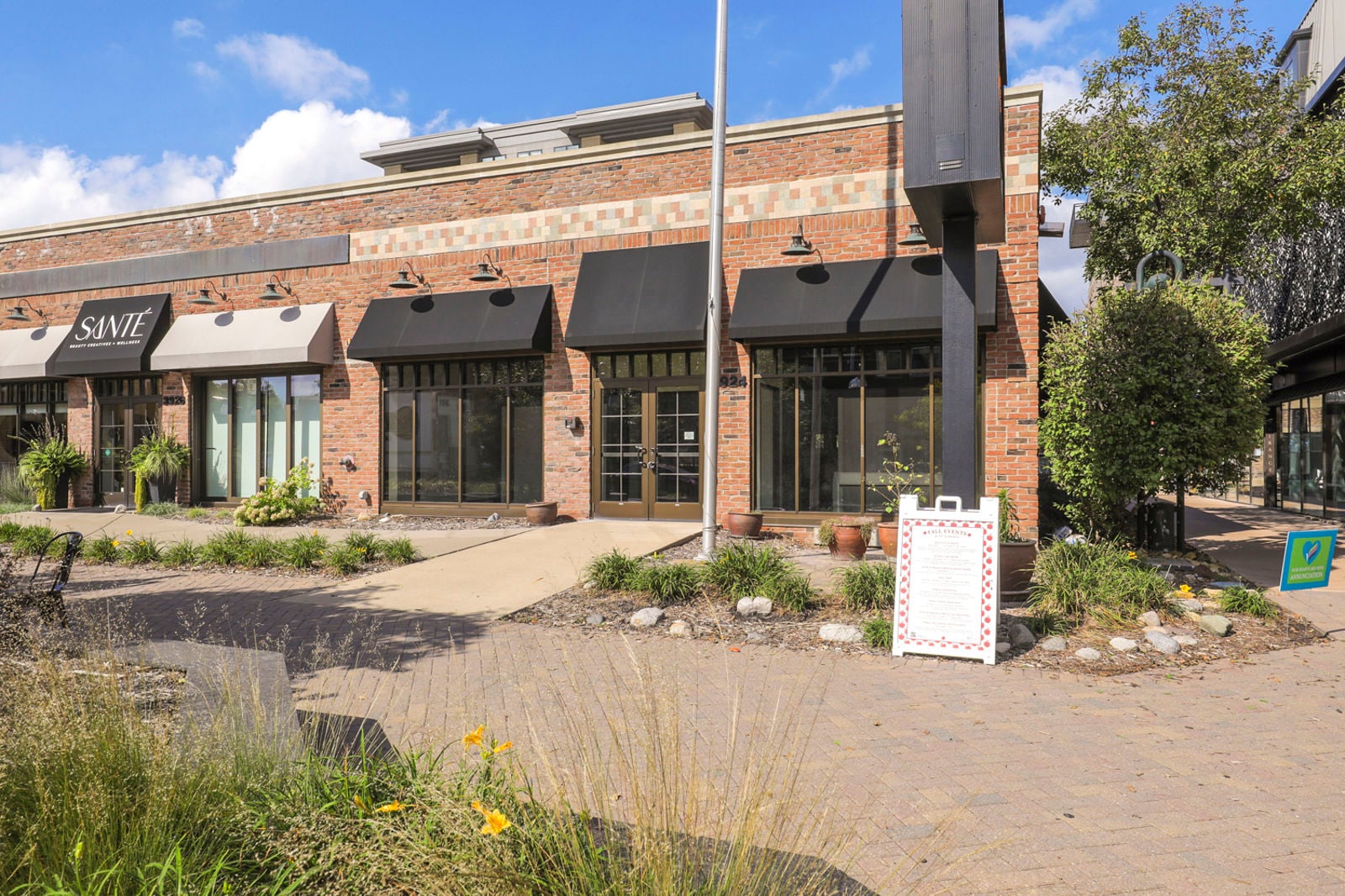 3901 W 50th St Edina, MN-60