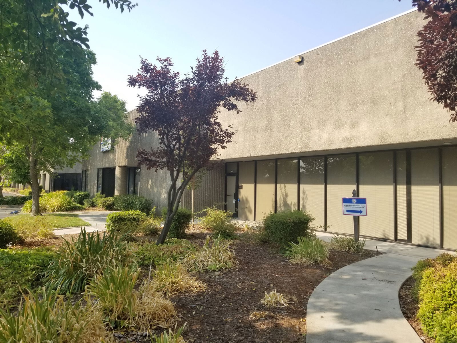 10161 Croydon Way - Image 1