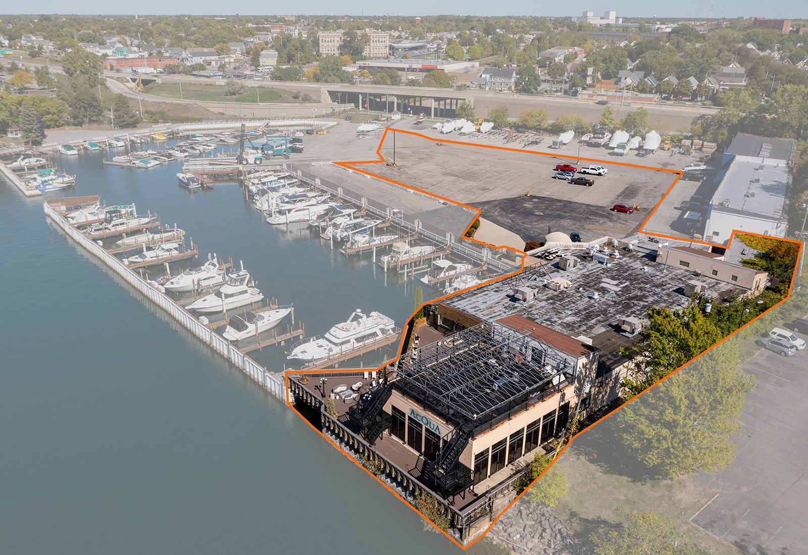 2192 Niagara Street_Buffalo_0980_outline_1600px