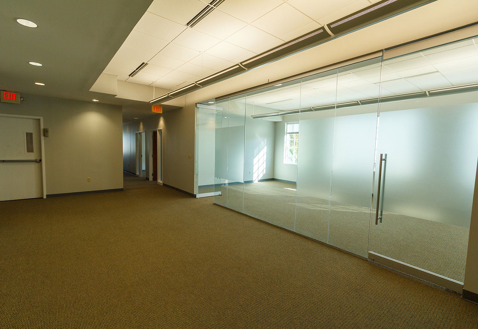 6506 E Quaker_Orchard Park_8817_1600px