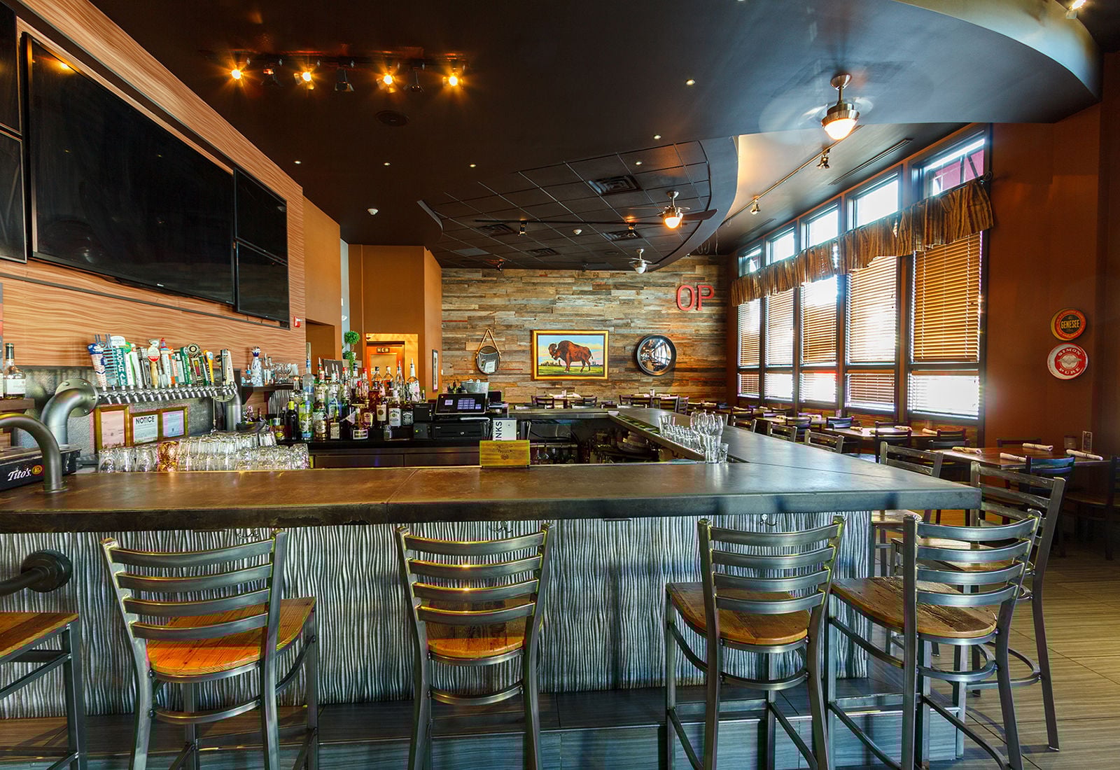 6506 E Quaker_Orchard Park_8829_1600px