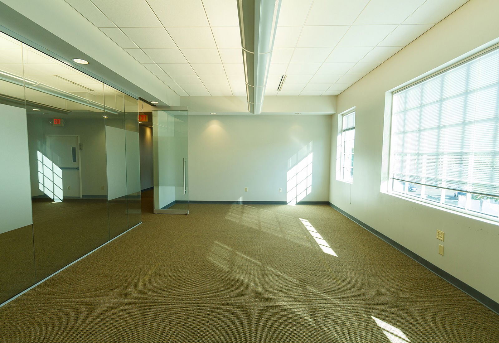 6506 E Quaker_Orchard Park_8821_1600px