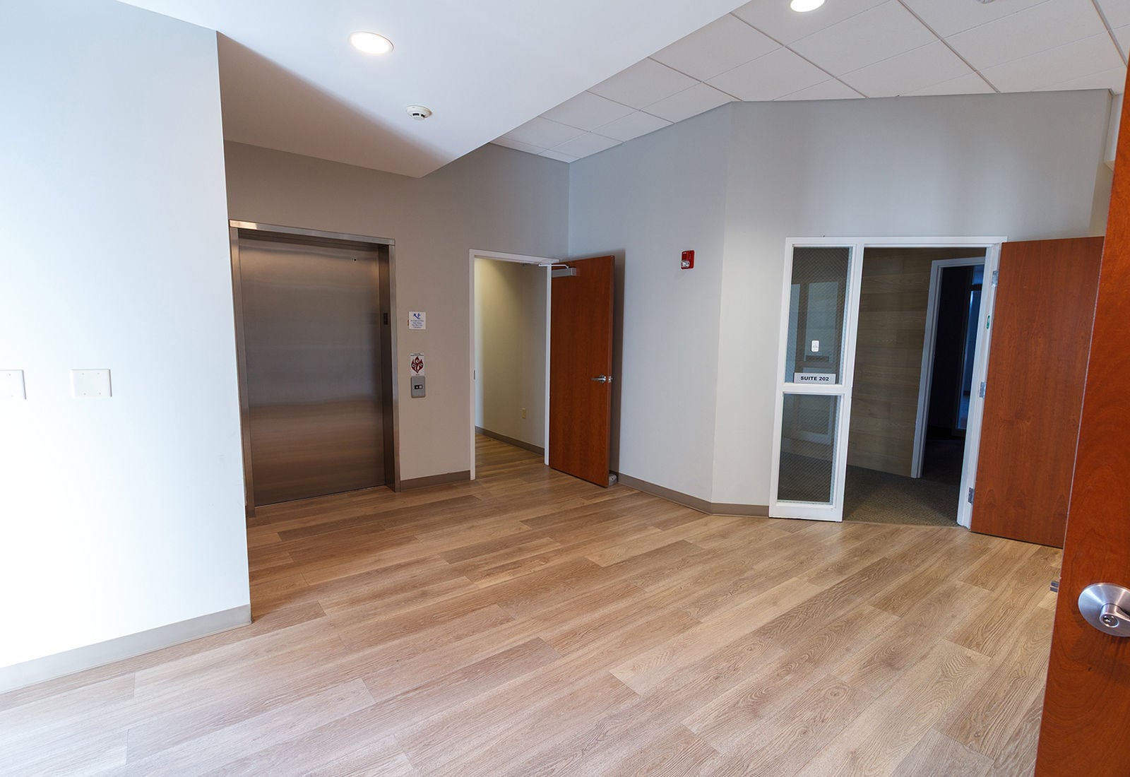 6506 E Quaker_Orchard Park_8824_1600px