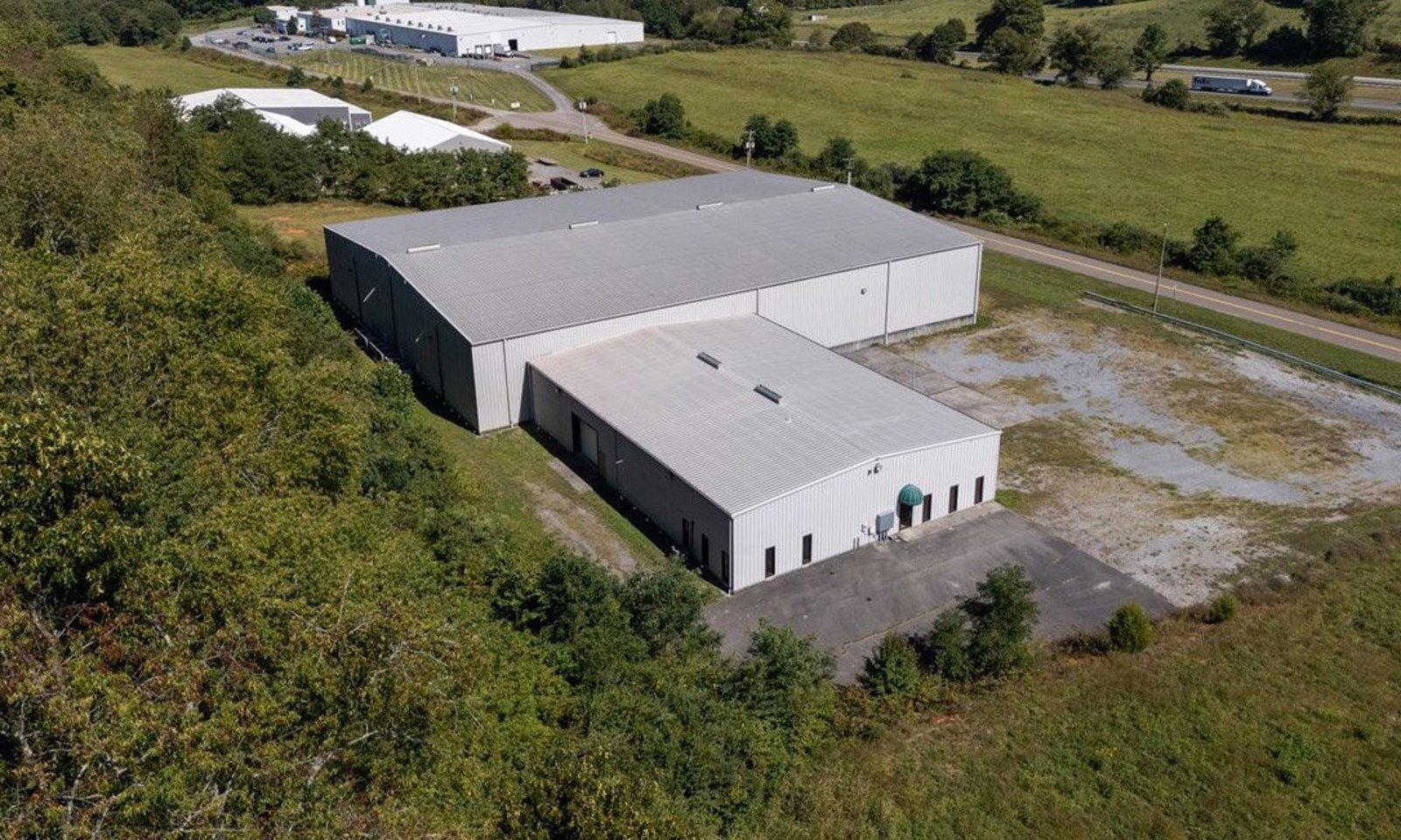 22nd photo_26609 Newbanks Rd