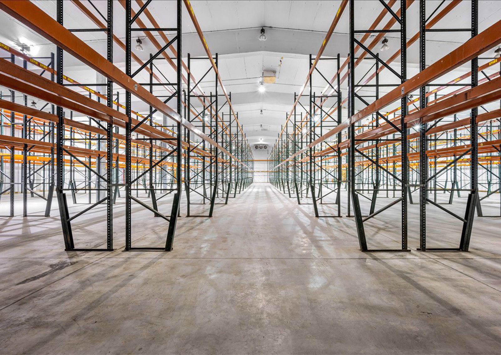 11th photo_26609 Newbanks Rd