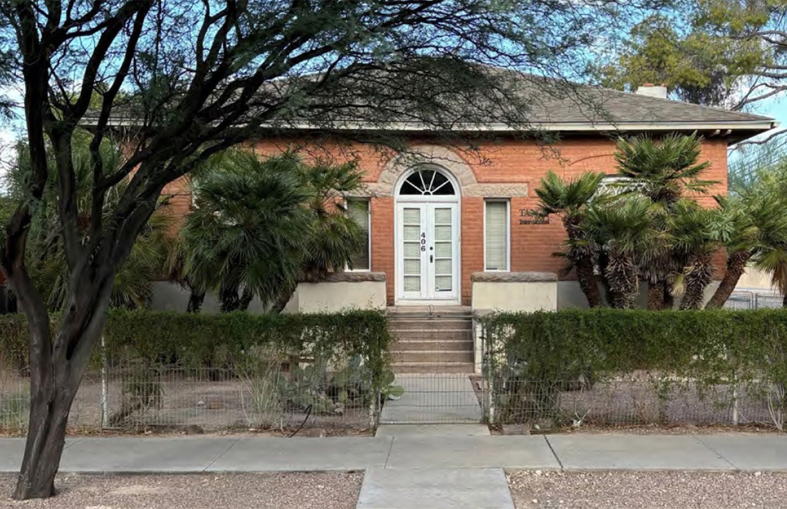 406 S 4th Ave - Cover