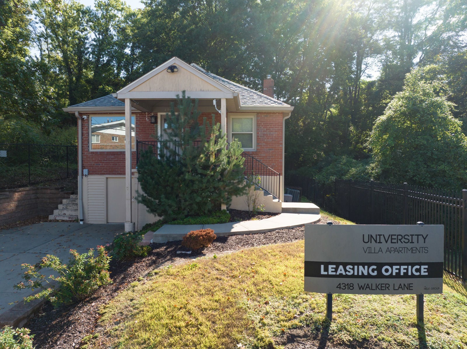 UniversityVillaApts-1