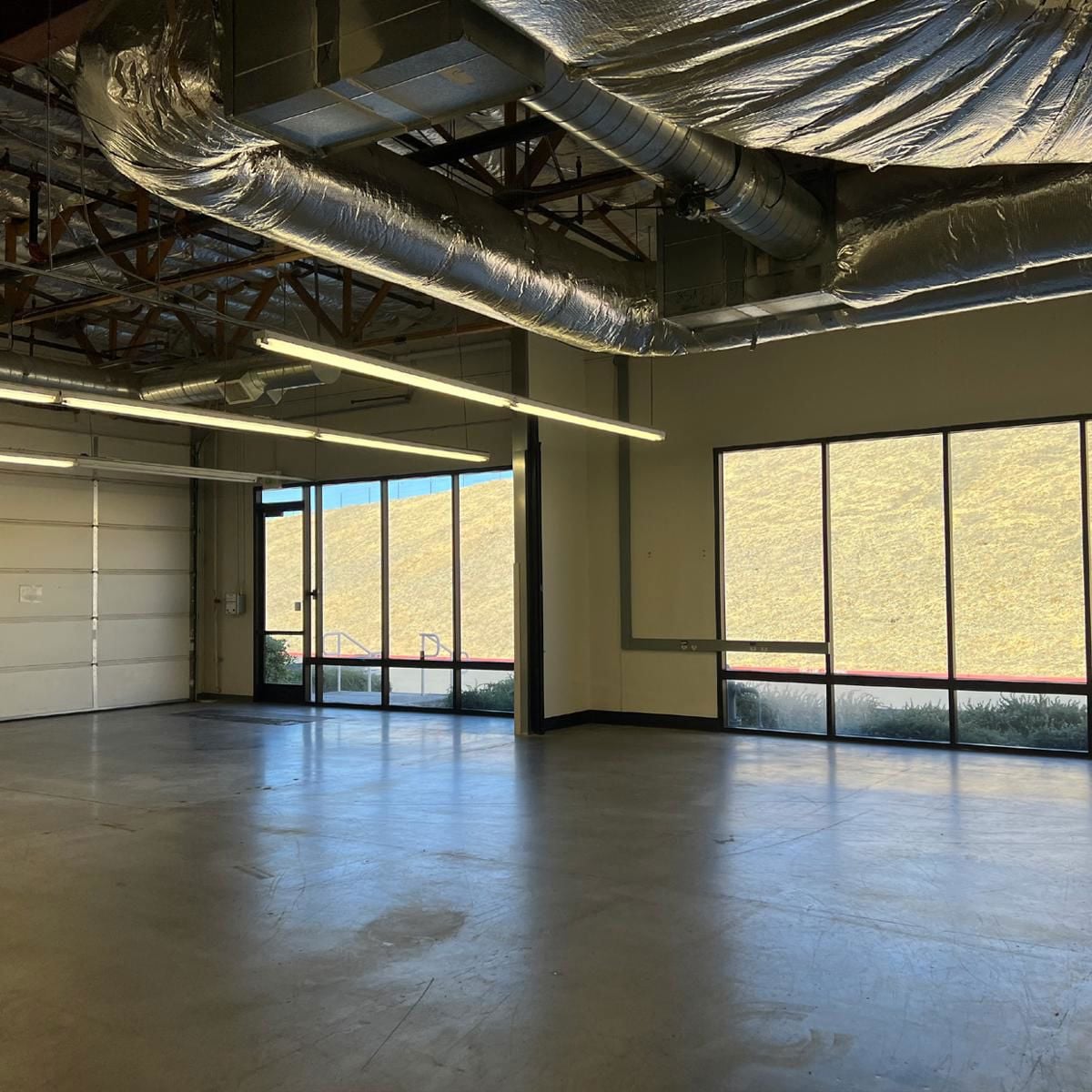 845 Embedded Warehouse