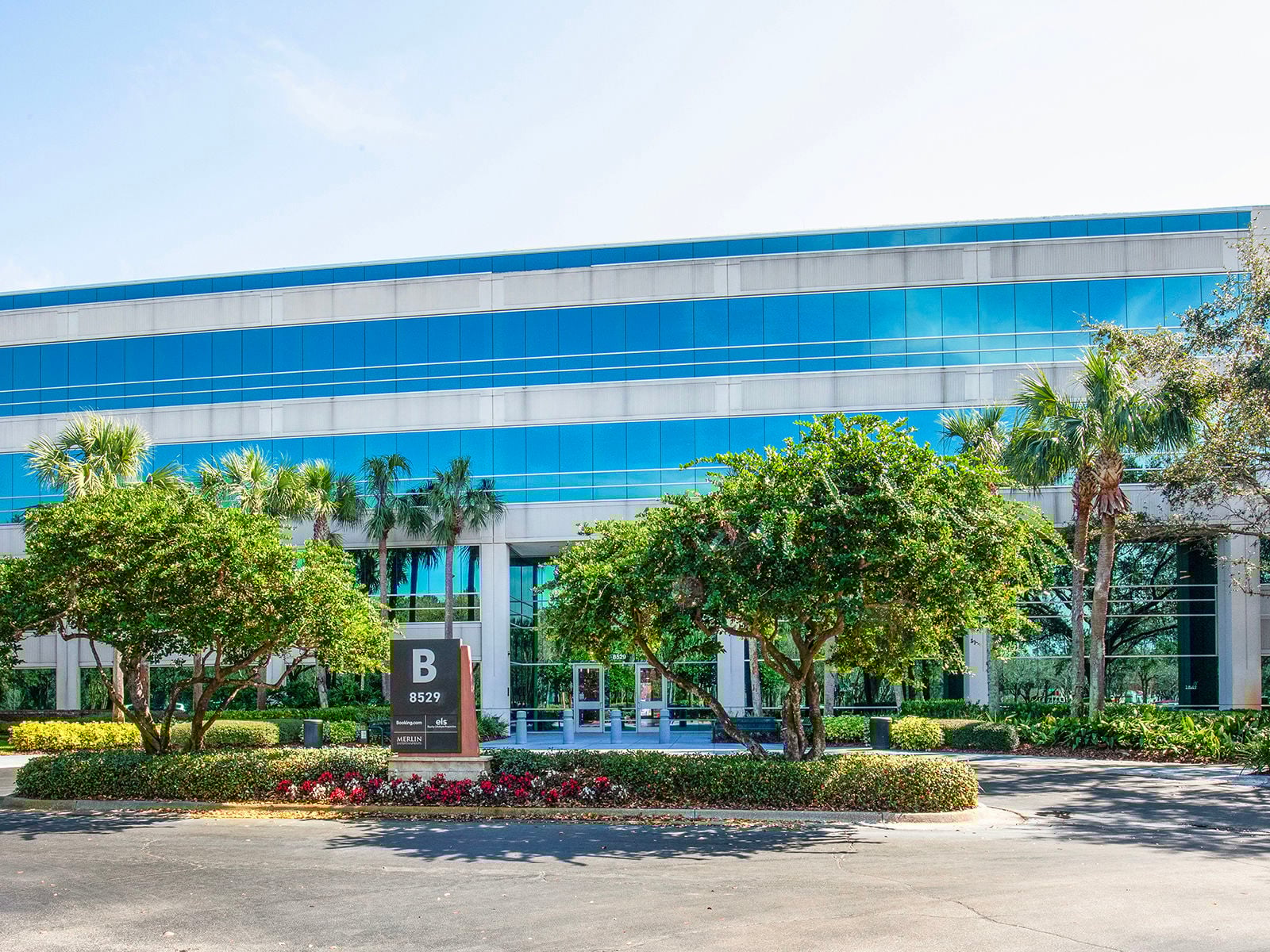 8529 Southpark Cir - GL