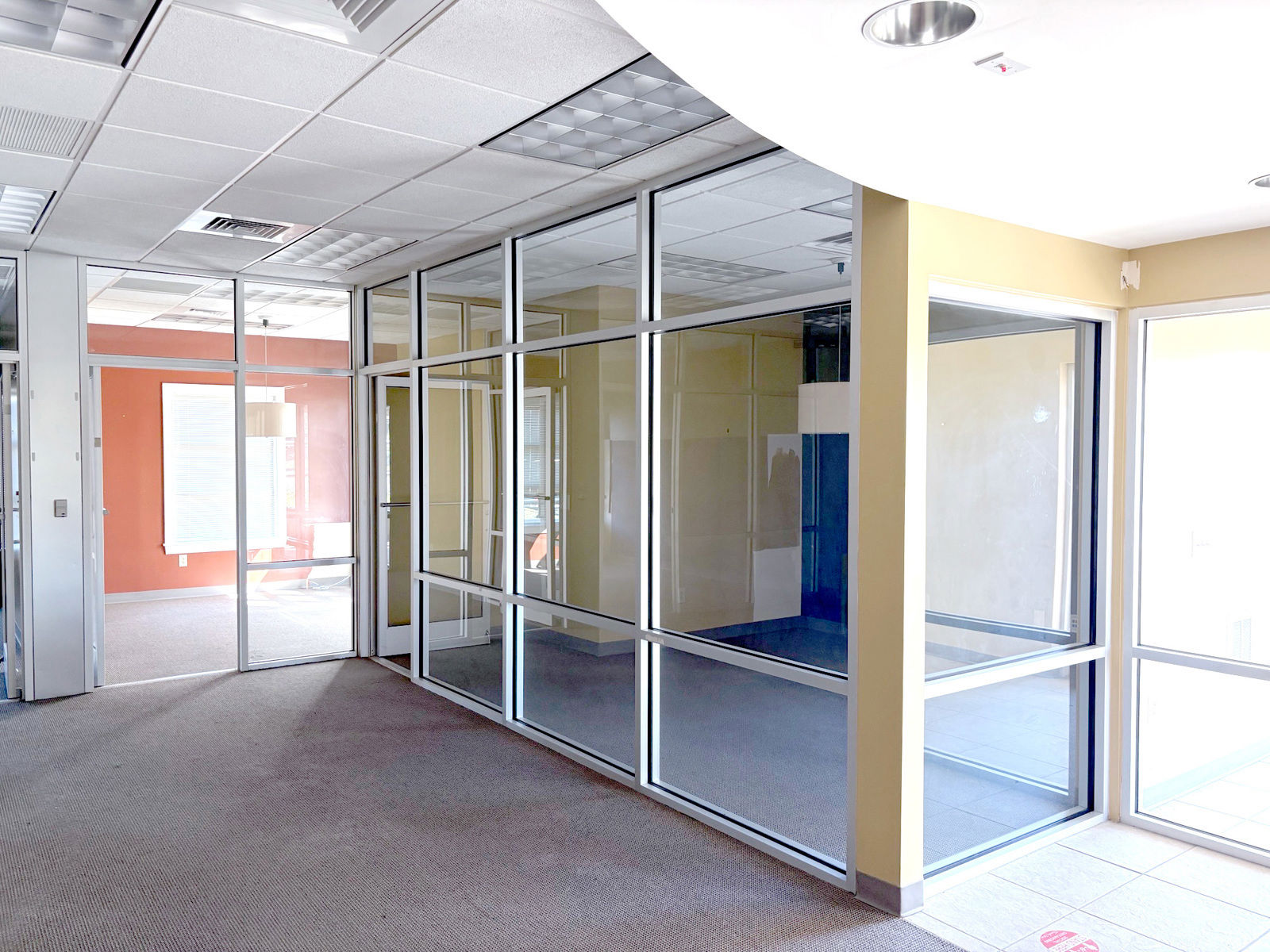 4636-W.-Market-4-Entrance