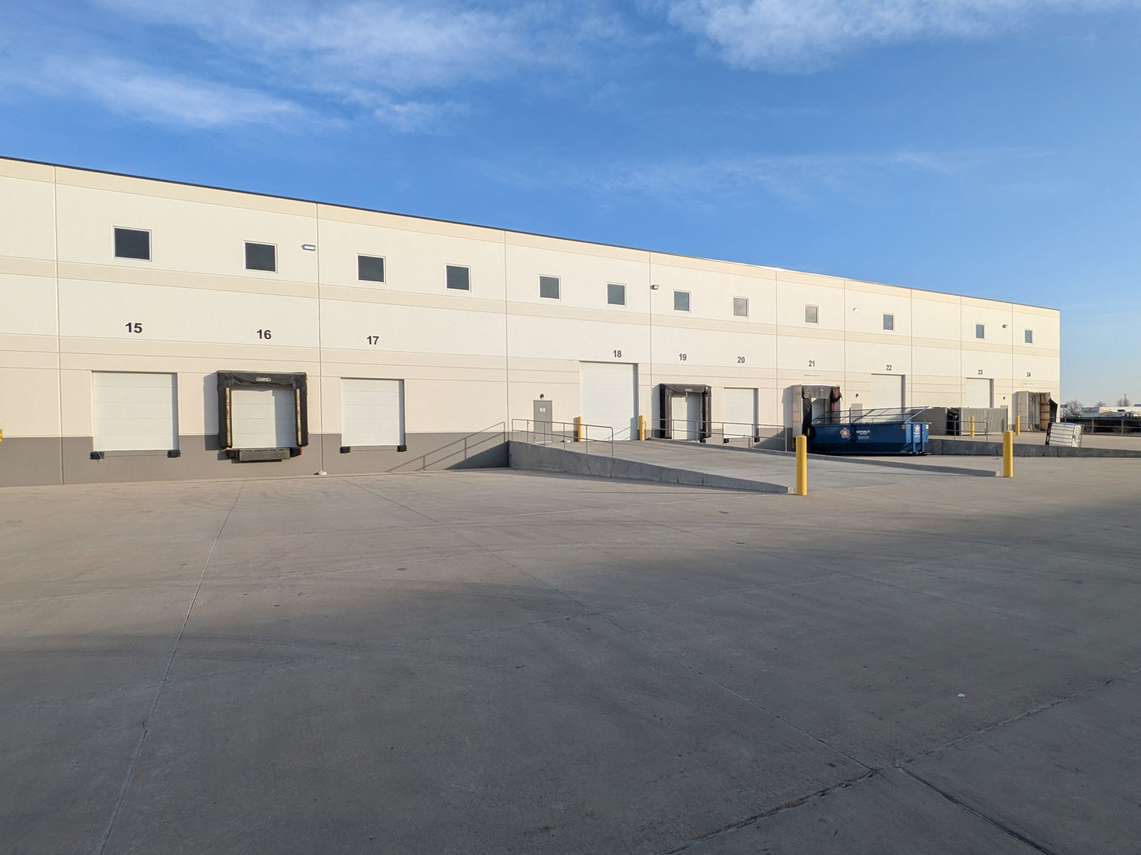 PXL_20260112_224359243