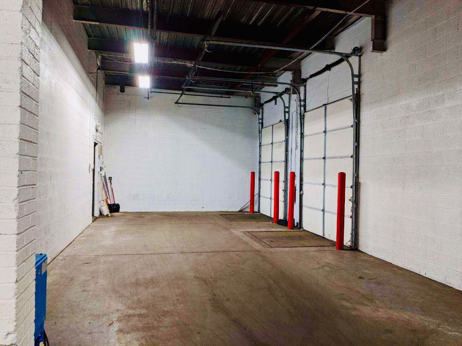 WAREHOUSE OR MANUFACTURING SPACE - 16,665 SF AVAILABLE  29315 Clayton Avenue - Image 3