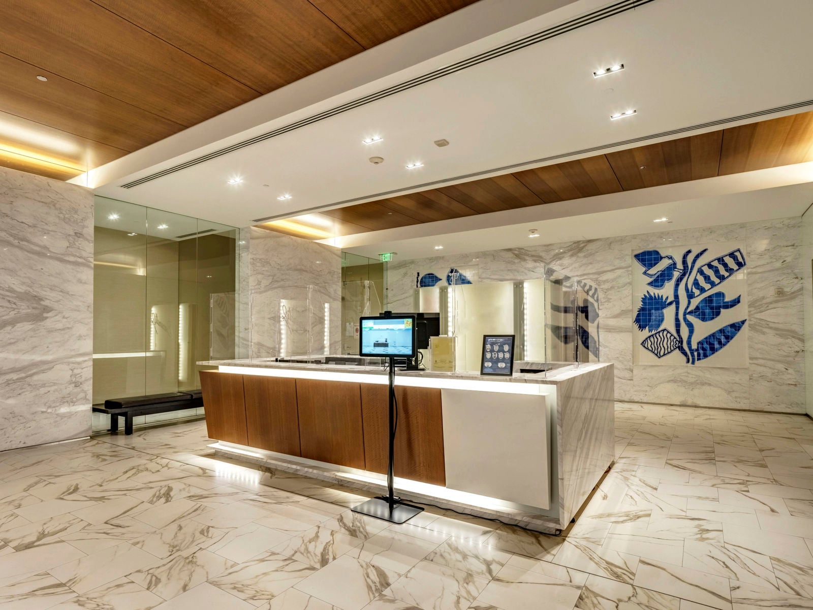 2701SLeJeuneInt_05-edited