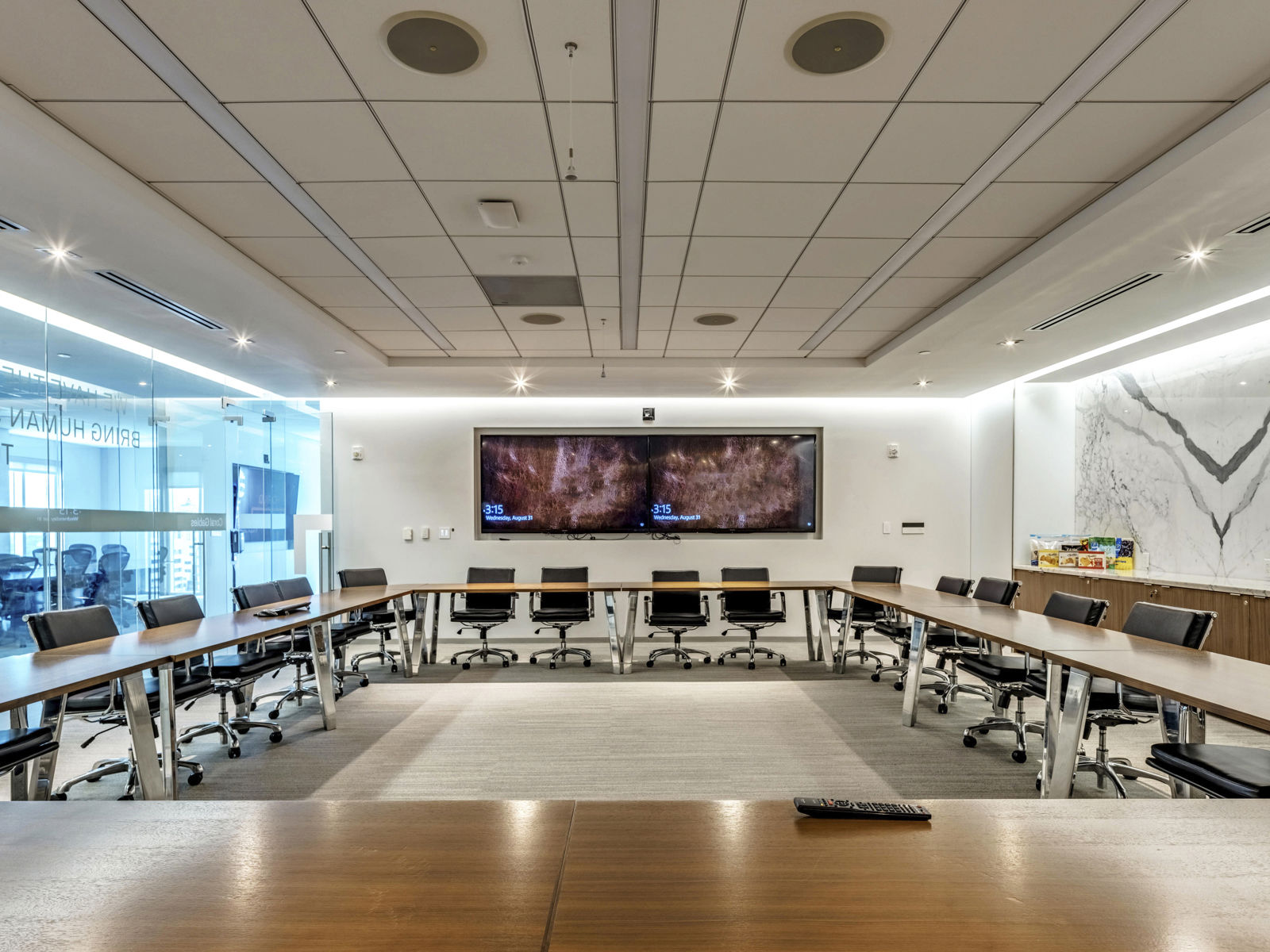 2701SLeJeuneInt_10-edited