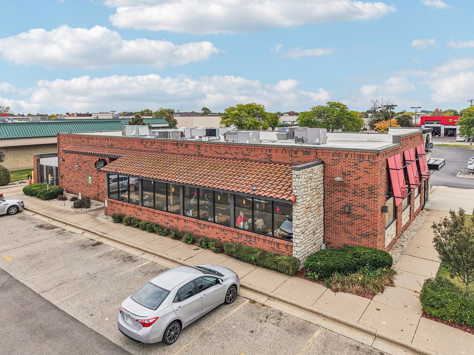 13-web-or-mls-Milton Ave-S1710-013