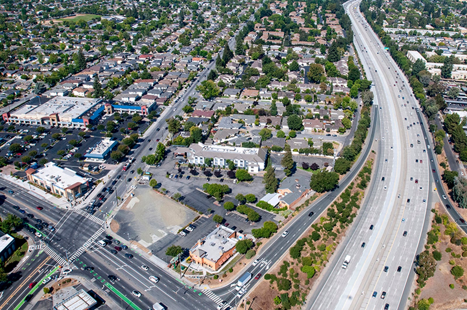 250730045_LowRes_web