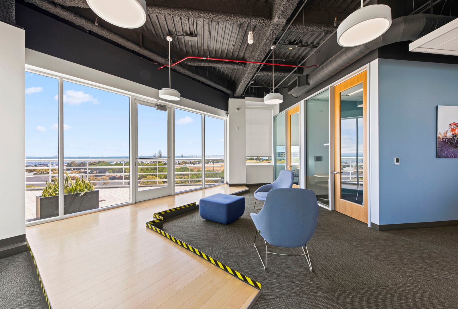 7000 Marina Boulevard - Image 8