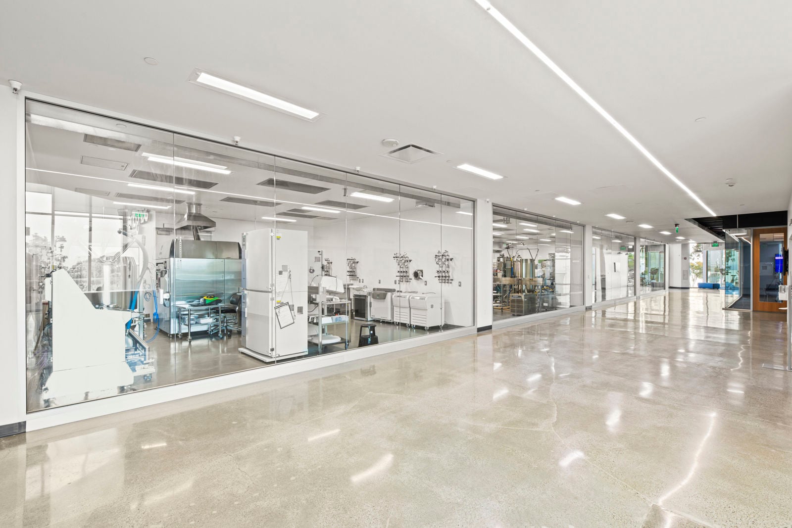 7000 Marina Boulevard - Image 3