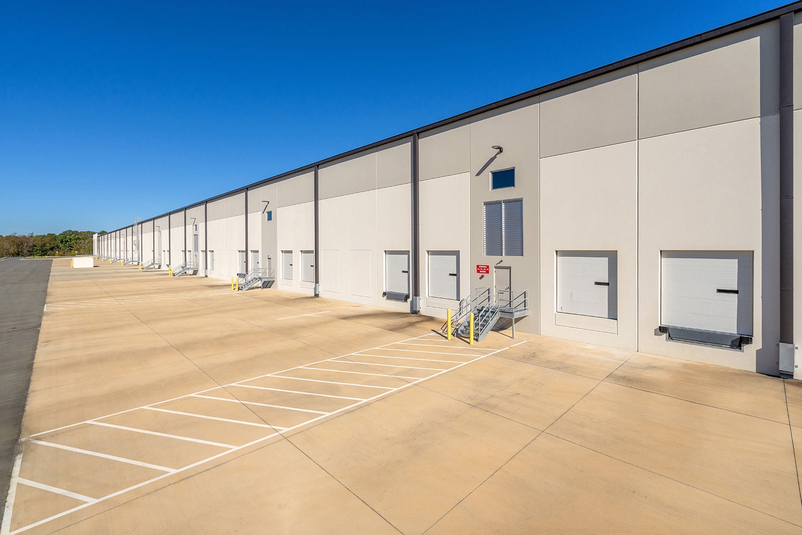 Haw River Distribution Center_Ext Loading 2