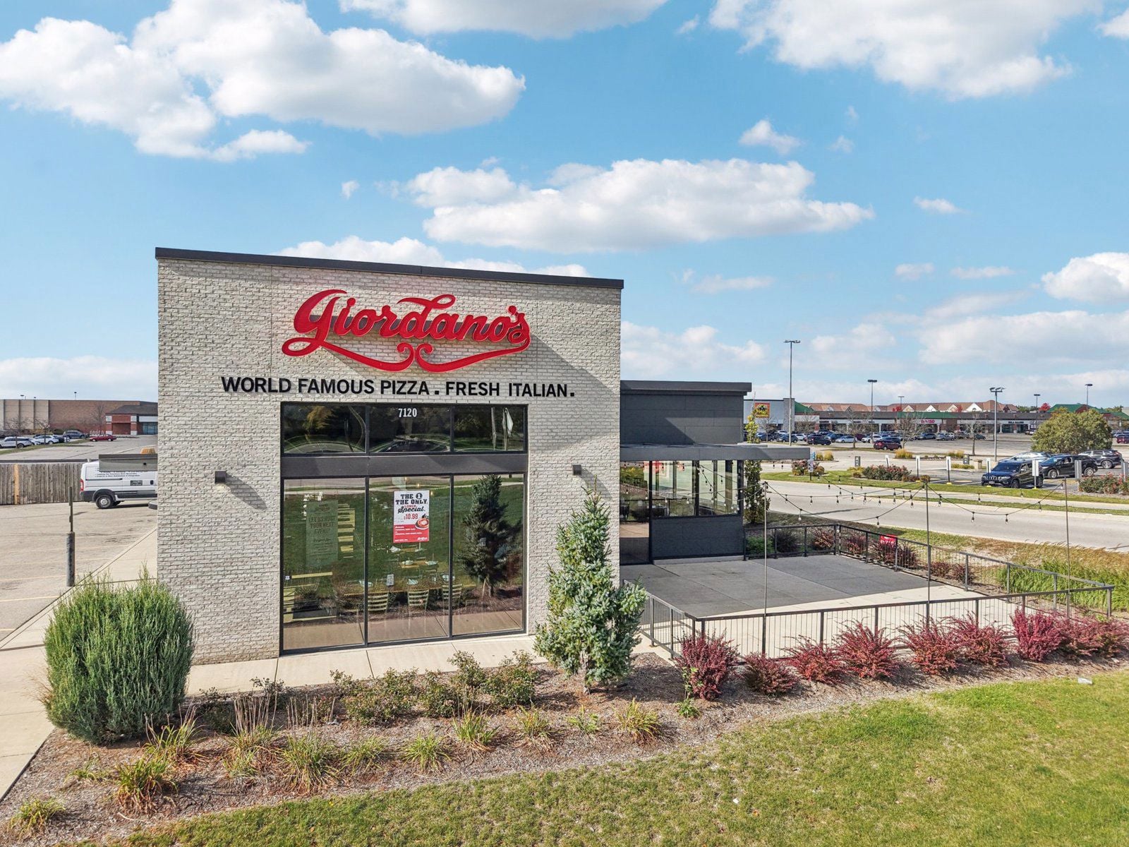 2-web-or-mls-Green Bay Rd-S2410-002