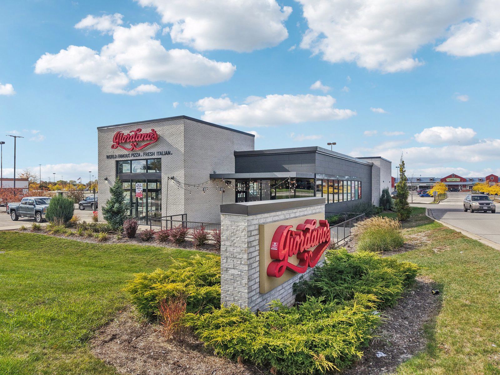 8-web-or-mls-Green Bay Rd-S2410-008