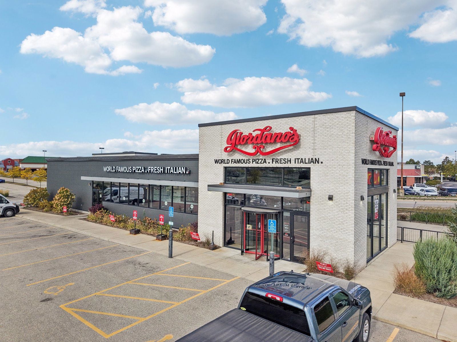 18-web-or-mls-Green Bay Rd-S2410-018