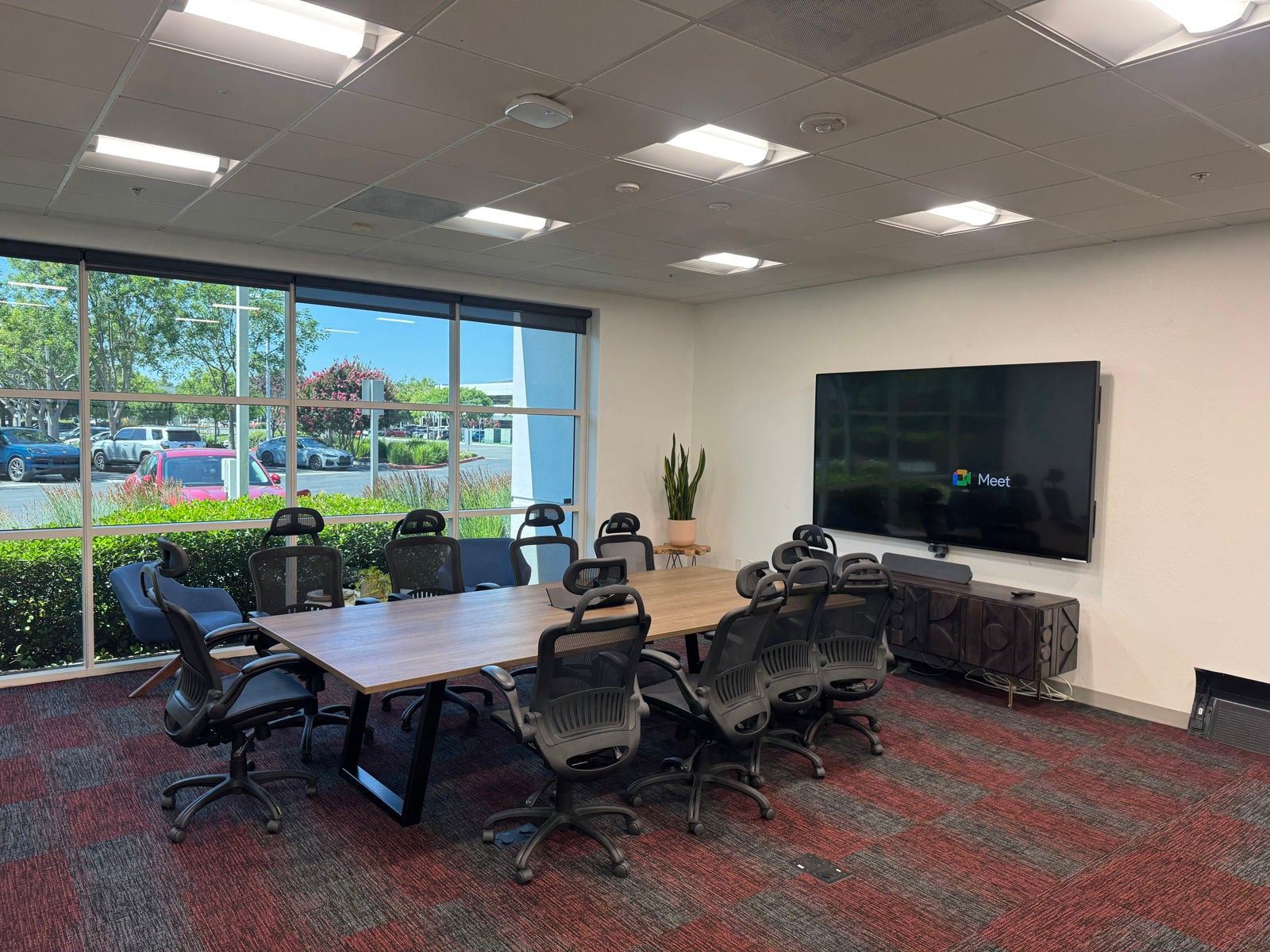 5981 Optical Ct Conf Rm