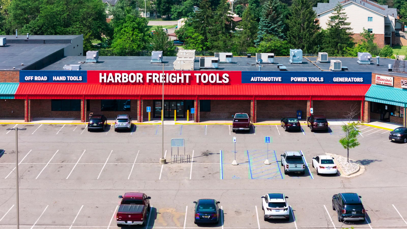 6250 South Cedar Street - Image 7