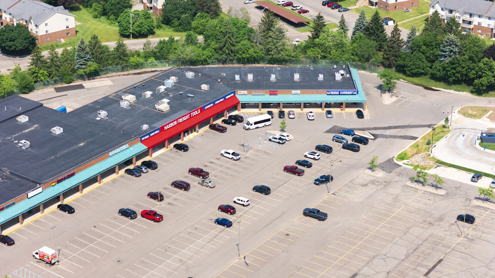 6250 South Cedar Street - Image 6