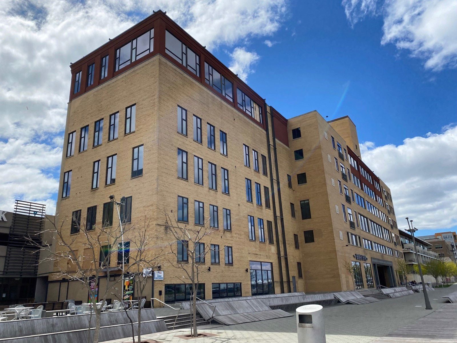 115 Pine Street - Exterior 1