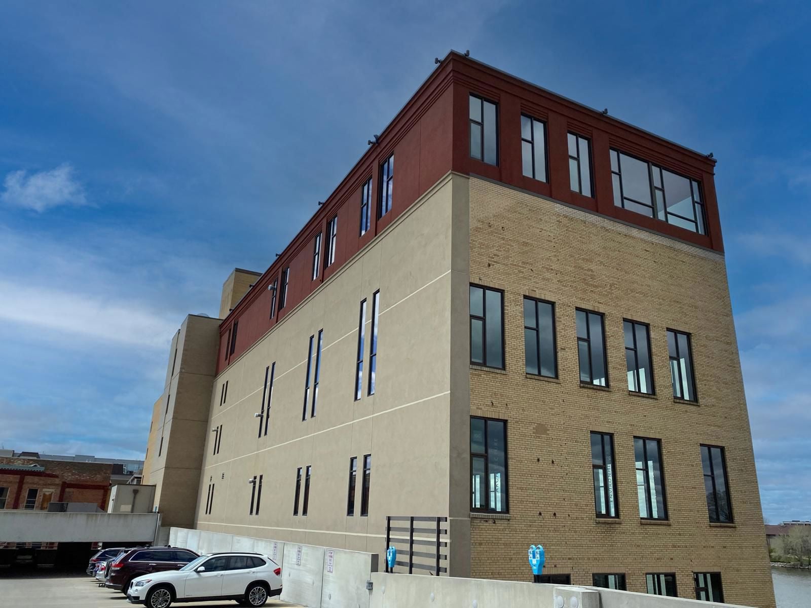 115 Pine Street - Exterior Parking (1)