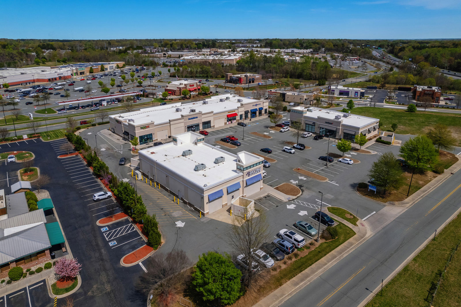 Alamance-Crossing-Photo-3