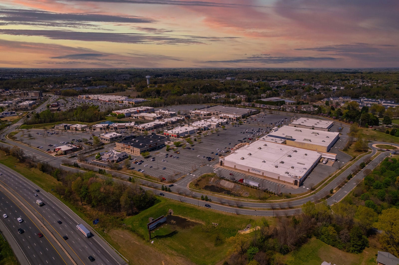 Alamance-Crossing-Photo-5