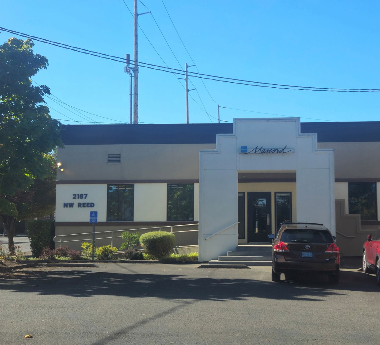 Page-6-Photo-NoCallouts